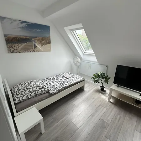 Zentral Gelegenes Am Bunter Garten Mg09 Mönchengladbach