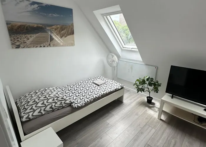 Zentral Gelegenes Am Bunter Garten Mg09 Mönchengladbach